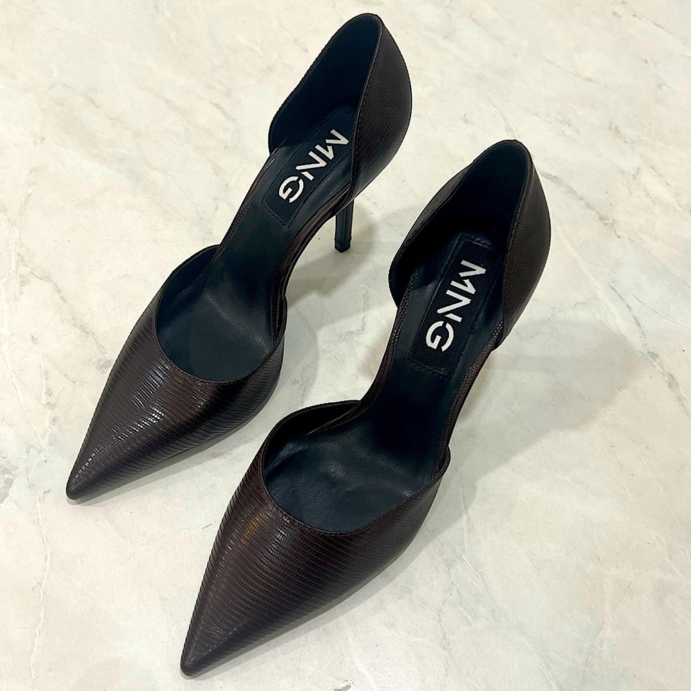 Mango burgundy crocodrile high heel shoes